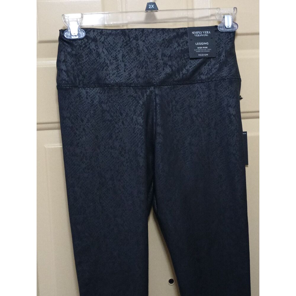 Simply Vera Vera Wang NWT Black Snakeskin Faux Leather Shaping Leggings M